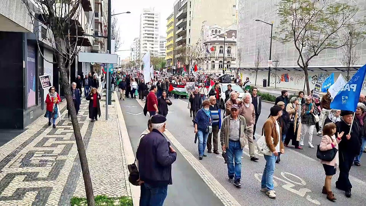 [Lisboa] Assentada protesto pela Palestina em frente á embaixada de Israel • 6 de Abril, 2024
